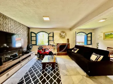 Casa de Condomínio com 4 Quartos à venda, 220m² no Corujas, Guapimirim
