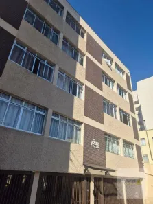 Apartamento com 3 Quartos para alugar, 105m² no Centro, Curitiba