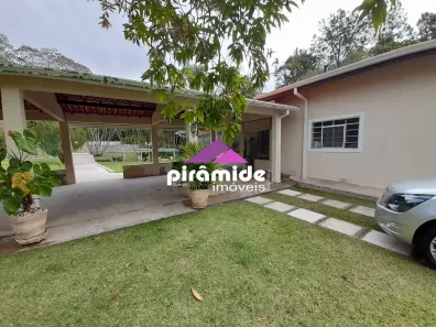 Fazenda/Sítio com 4 Quartos à venda, 300m² no Eugênio de Mello, São José dos Campos