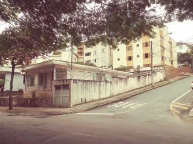 Casa com 3 Quartos à venda, 205m² no Jardim Cascatinha, Poços de Caldas