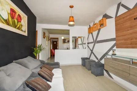 Sobrado com 6 Quartos à venda, 160m² no Sítio Cercado, Curitiba