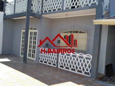 Sobrado com 6 Quartos à venda, 100m² no Jardim Jaqueira, Caraguatatuba