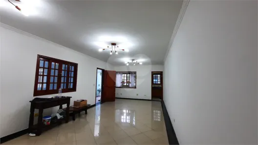 Sobrado com 3 Quartos à venda, 190m² no Jardim Campo Grande, São Paulo