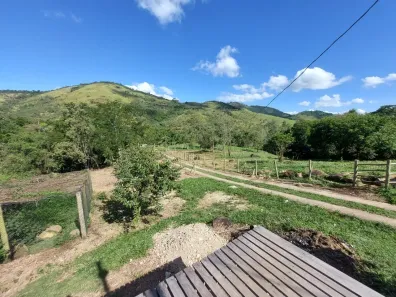Fazenda/Sítio com 3 Quartos à venda, 256000m² no Papucaia, Cachoeiras de Macacu