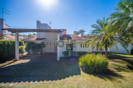 Casa de Condomínio com 3 Quartos à venda, 241m² no Granja Santa Maria, Carapicuíba
