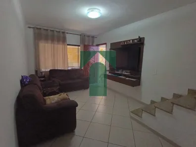 Sobrado com 3 Quartos à venda, 200m² no Vila Progresso, Santo André