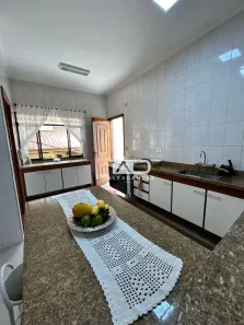 Sobrado com 4 Quartos para alugar, 265m² no Vila Camilópolis, Santo André
