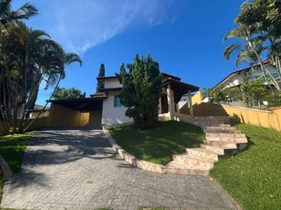 Casa de Condomínio com 3 Quartos para venda ou aluguel, 293m² no Nova Higienópolis, Jandira