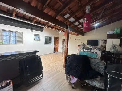 Casa com 2 Quartos à venda, 75m² no Ernani Moura Lima, Londrina