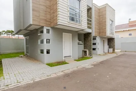 Casa de Condomínio com 3 Quartos para alugar, 91m² no Boqueirão, Curitiba