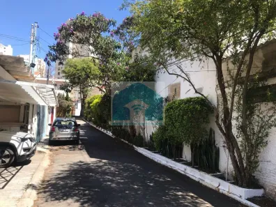 Sobrado com 3 Quartos à venda, 182m² no Campo Belo, São Paulo