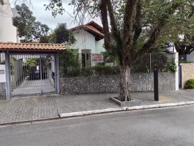 Casa com 4 Quartos à venda, 221m² no Bosque da Saúde, São Paulo