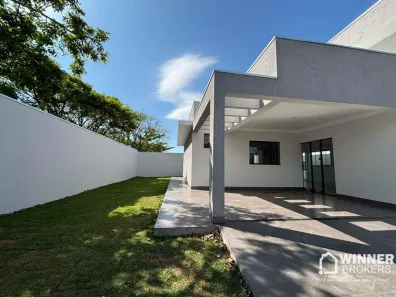 Casa com 3 Quartos à venda, 86m² no Loteamento Madrid, Maringá