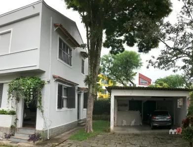 Casa com 4 Quartos à venda, 123m² no Duchas, Petrópolis