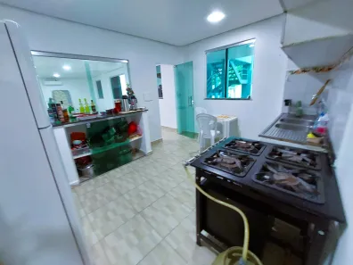 Casa de Condomínio com 3 Quartos à venda, 600m² no Tarumã, Manaus