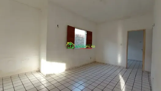 Casa com 3 Quartos para venda ou aluguel, 80m² no Bela Vista, Teresina