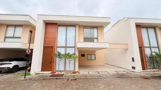 Casa de Condomínio com 4 Quartos à venda, 151m² no Buraquinho, Lauro de Freitas
