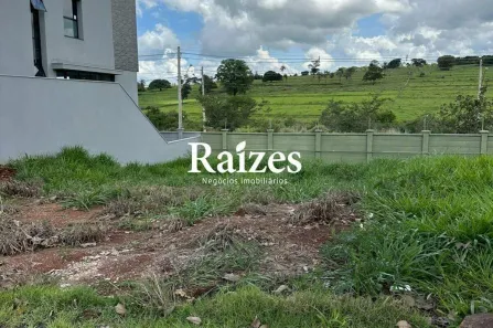Lote/Terreno à venda, 331m² no Granja Marileusa, Uberlândia