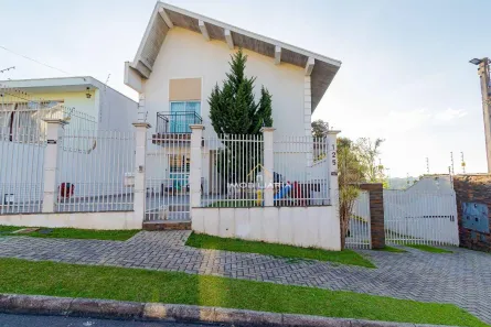 Sobrado com 3 Quartos à venda, 250m² no Pilarzinho, Curitiba