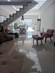 Sobrado com 3 Quartos à venda, 140m² no Setville Altos de São José, São José dos Campos
