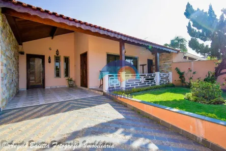 Casa com 3 Quartos à venda, 138m² no Parque Balneario Oasis, Peruíbe
