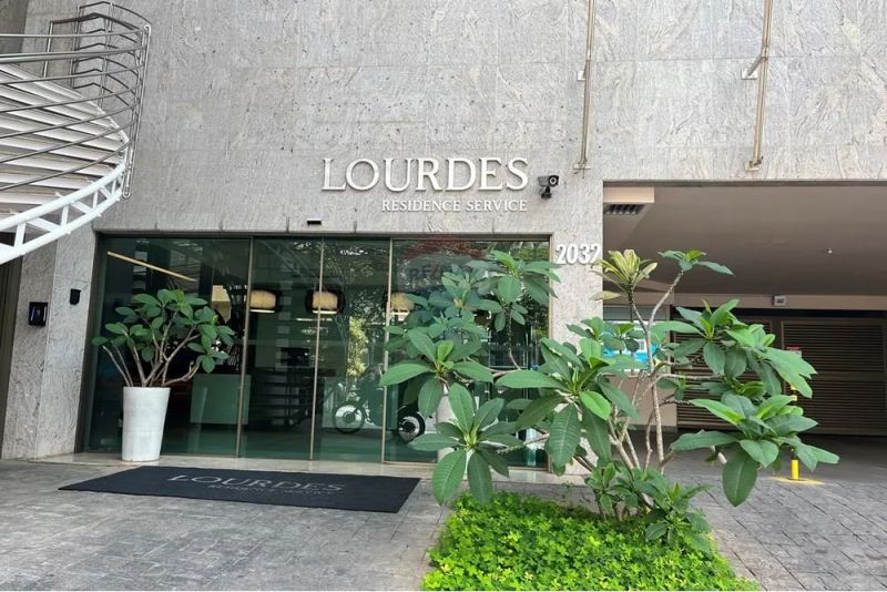 Flat com 1 quarto — Lourdes, Belo Horizonte