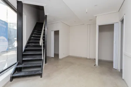 Ponto Comercial para alugar, 100m² no Jardim Londrina, São Paulo