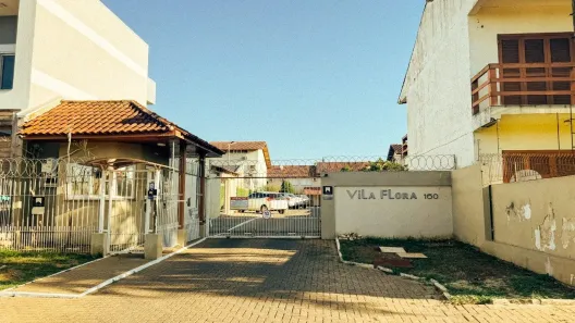 Casa de Condomínio com 3 Quartos à venda, 93m² no Fátima, Canoas