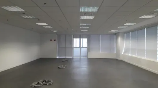 Sala Comercial para alugar, 390m² no Vila Olímpia, São Paulo
