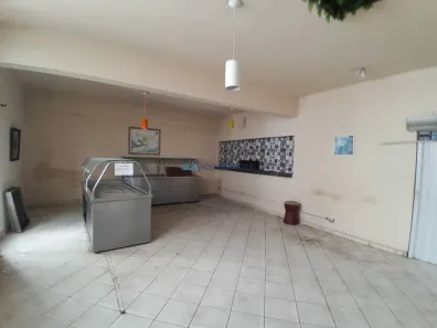 Prédio Comercial para alugar, 270m² no Jabaquara, São Paulo