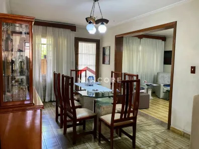 Sobrado com 4 Quartos à venda, 136m² no Itaquera, São Paulo