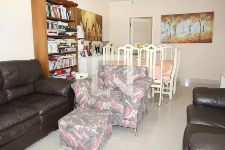 Casa com 3 Quartos à venda, 200m² no Vila Gustavo, São Paulo