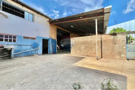Galpão/Depósito/Armazém à venda, 288m² no Centro, Barreiras