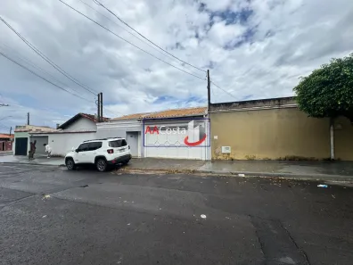 Casa com 3 Quartos à venda, 150m² no Jardim Tropical, Franca