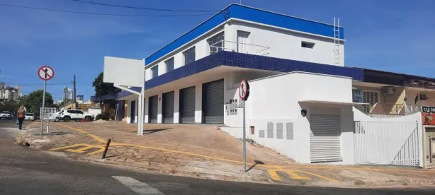 Ponto Comercial para alugar, 84m² no Setor Aeroporto, Goiânia