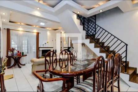 Casa com 3 Quartos para alugar, 255m² no Vila Augusta, Guarulhos