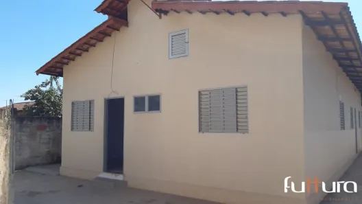 Casa de Condomínio com 2 Quartos para alugar, 70m² no Jardim Ipanema, Trindade