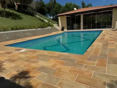 Fazenda/Sítio com 4 Quartos à venda, 650m² no Chácaras Condomínio Recanto Pássaros II, Jacareí