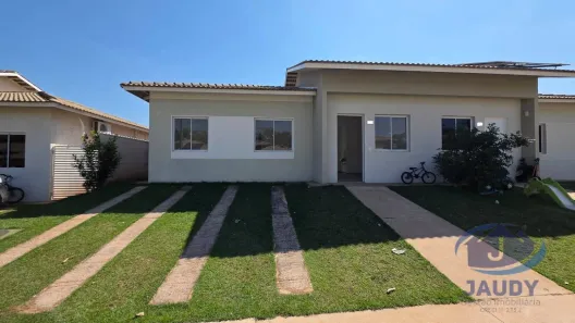 Casa de Condomínio com 3 Quartos à venda, 203m² no Petrópolis, Várzea Grande