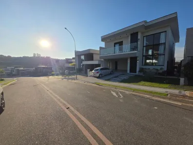 Casa de Condomínio com 3 Quartos à venda, 280m² no Roncáglia, Valinhos