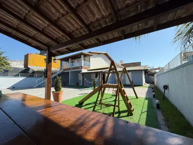 Imóvel Comercial à venda, 380m² no São João do Rio Vermelho, Florianópolis