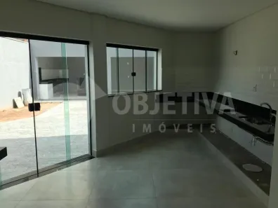 Casa com 5 Quartos à venda, 264m² no Nova Uberlândia, Uberlândia