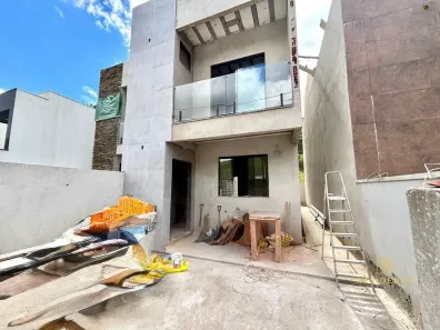 Casa com 2 Quartos à venda, 99m² no Santa Rita do Zarur, Volta Redonda