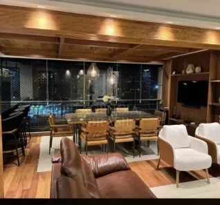 Apartamento com 3 Quartos para alugar, 135m² no Vila Olímpia, São Paulo