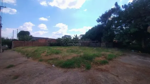 Lote/Terreno à venda, 260m² no Jardim Regina, Araraquara