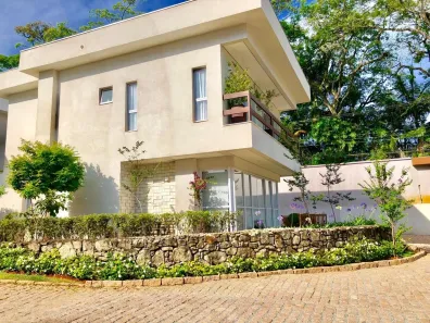 Casa de Condomínio com 2 Quartos para alugar, 185m² no Bosque do Vianna, Cotia