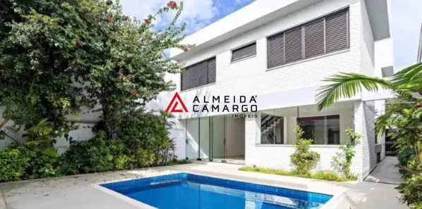 Casa com 3 Quartos à venda, 317m² no Jardim Luzitânia, São Paulo