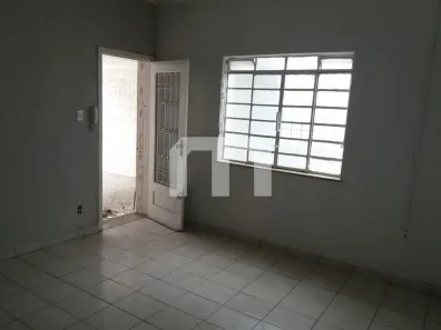 Imóvel Comercial com 2 Quartos para alugar, 172m² no Vila Bertioga, São Paulo