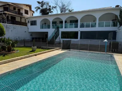 Casa com 6 Quartos à venda, 345m² no Quintas da Jangada - 2ª Seção, Ibirité