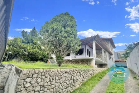 Casa com 3 Quartos à venda, 180m² no Centro, Araruama